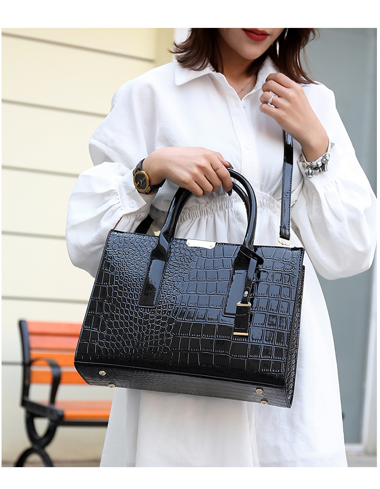 Handbag