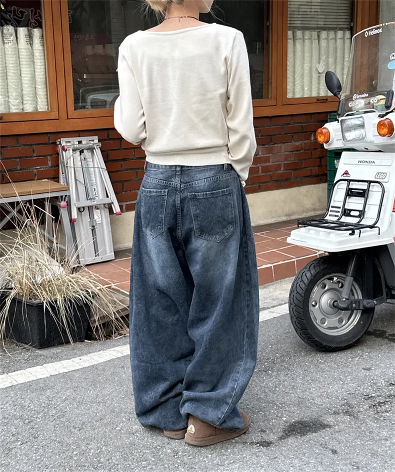 Women?s Retro Washed Wide-Leg Buttoned Hem Denim Jeans