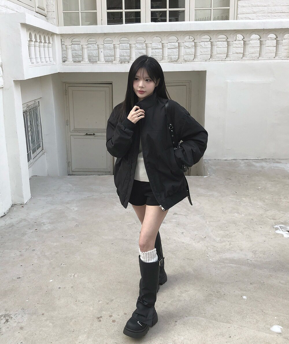 Women's Korean Style Stand-Up Collar Pilot Sleeve Pleated Cotton-Padded Jacket