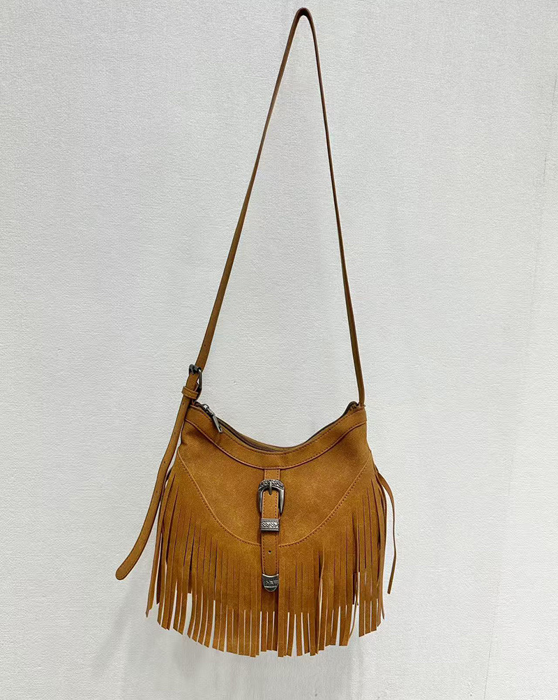 Single shoulder crossbody bag, hip bag with an inclined strap