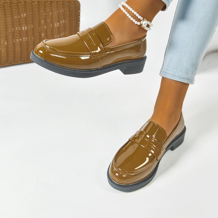 Women's solid-color pointed-toe flat shoes