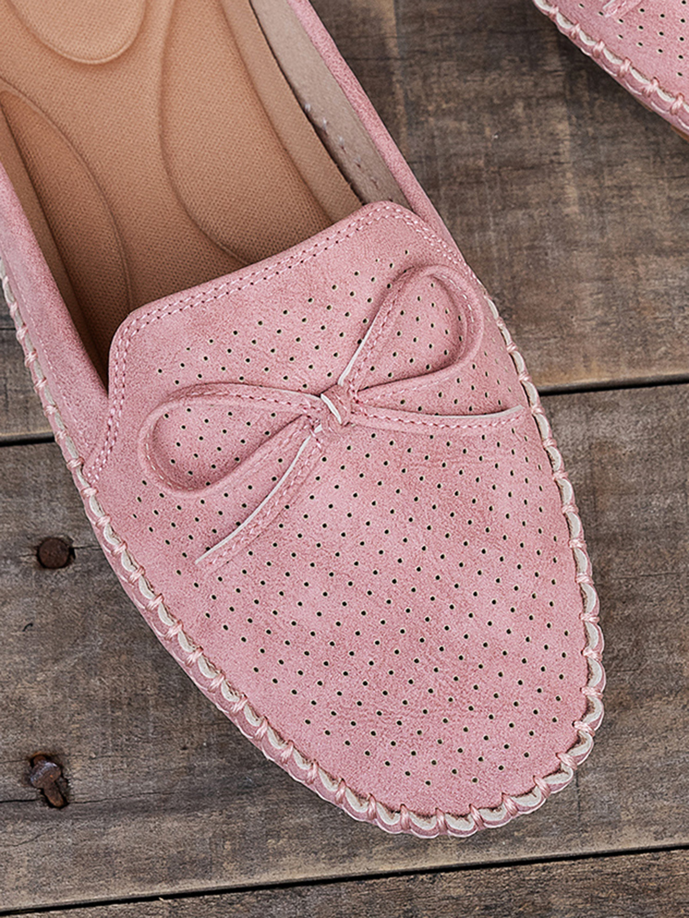 Women's Retro Stitching Flat Loafers PU Solid Color Round Toe Slip-On Shoes