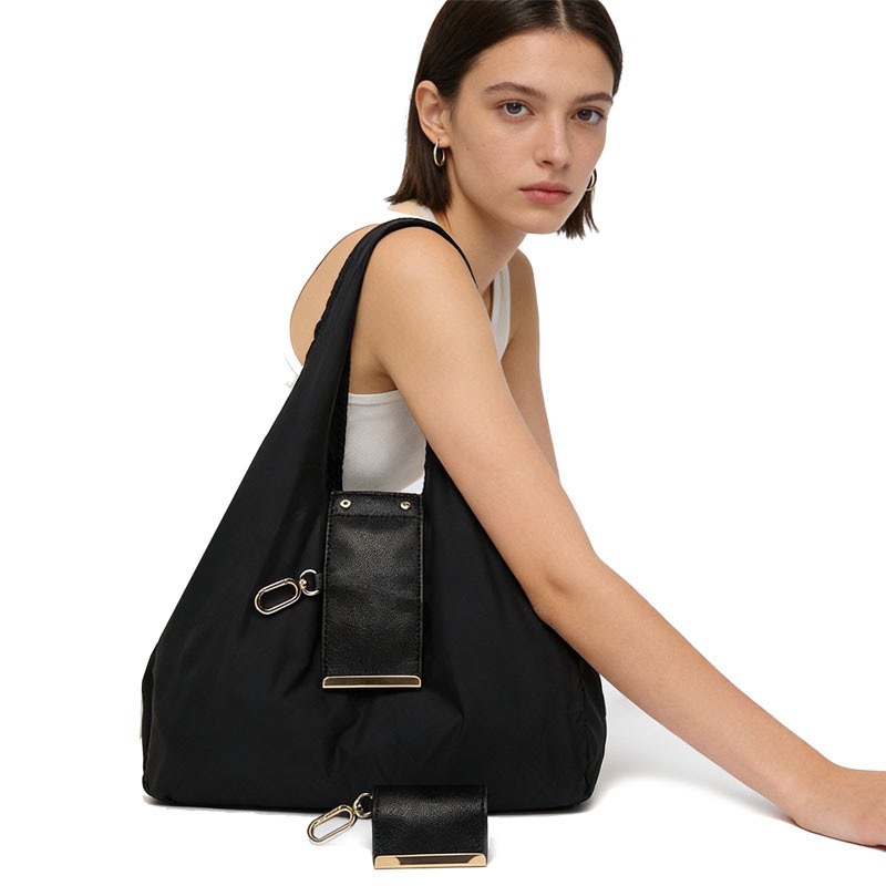 Foldable waterproof nylon shopping bag