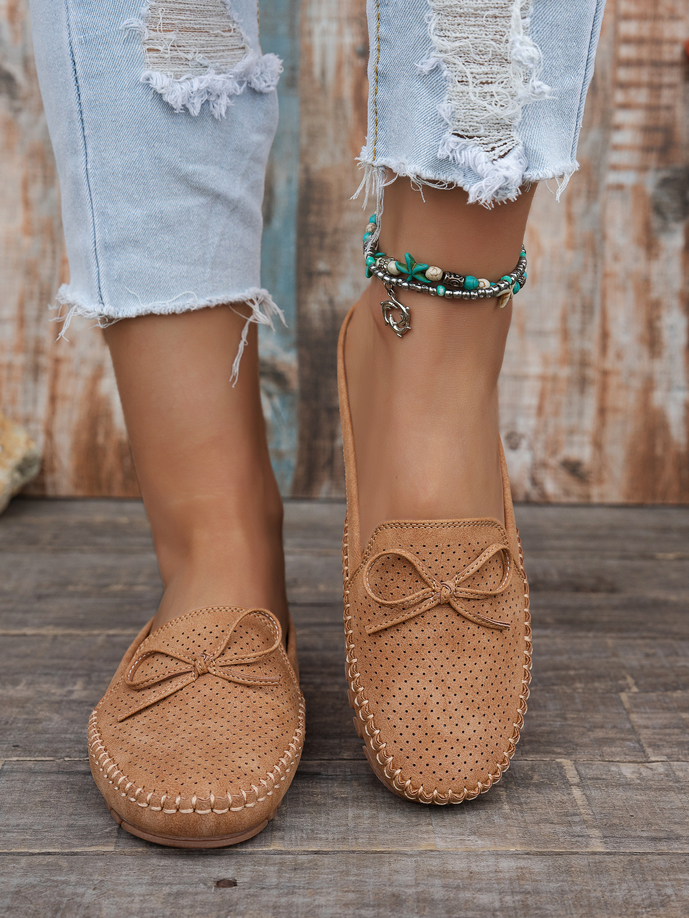 Women's Retro Stitching Flat Loafers PU Solid Color Round Toe Slip-On Shoes