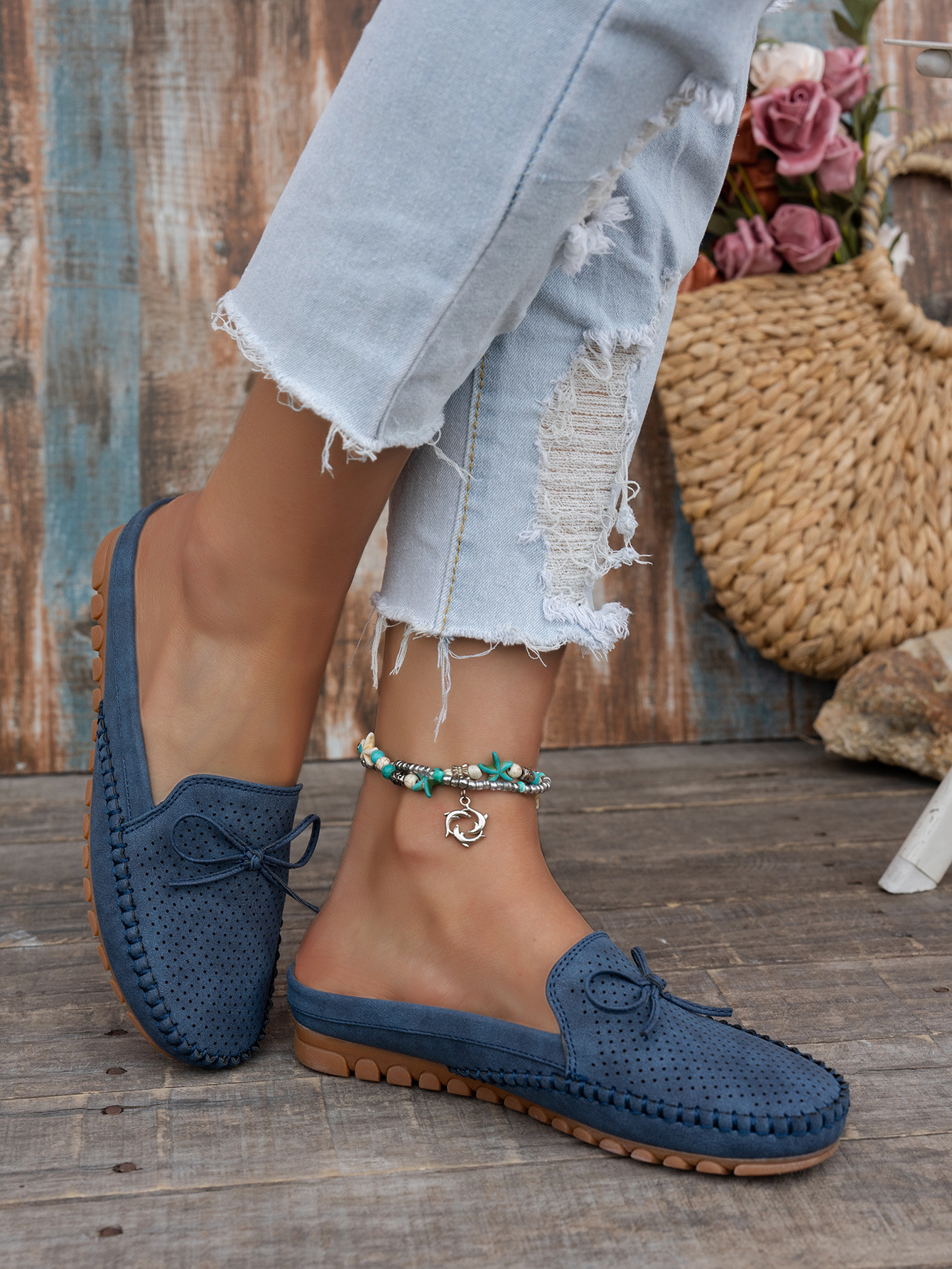 Women's Retro Stitching Flat Loafers PU Solid Color Round Toe Slip-On Shoes