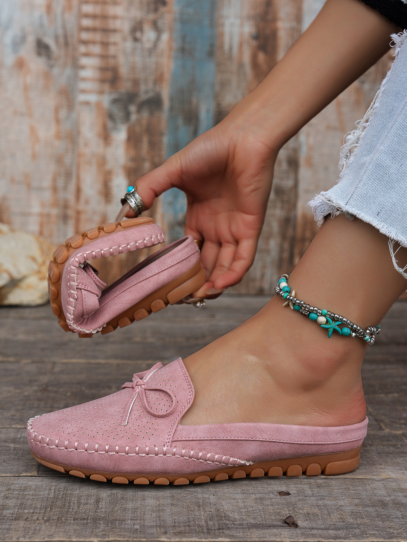 Women's Retro Stitching Flat Loafers PU Solid Color Round Toe Slip-On Shoes