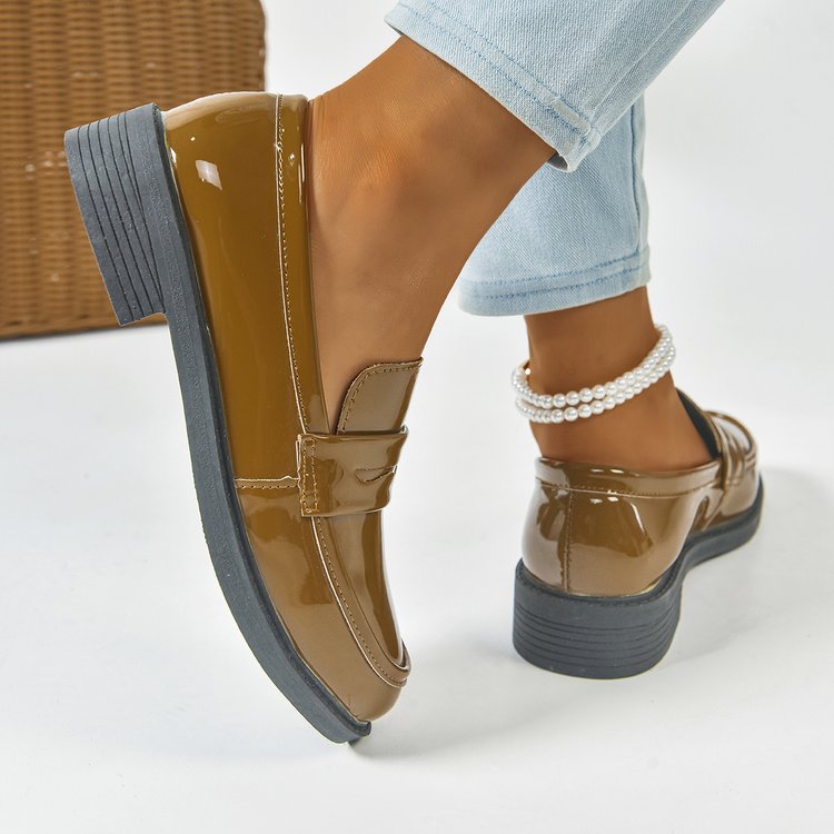 Women's solid-color pointed-toe flat shoes