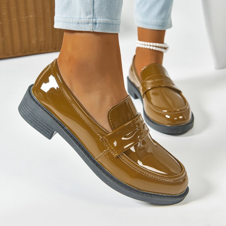 Women's solid-color pointed-toe flat shoes