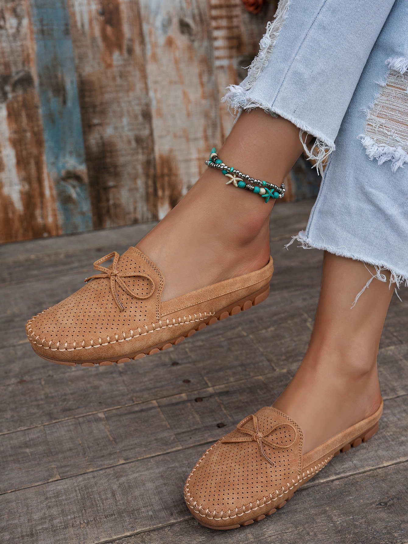 Women's Retro Stitching Flat Loafers PU Solid Color Round Toe Slip-On Shoes