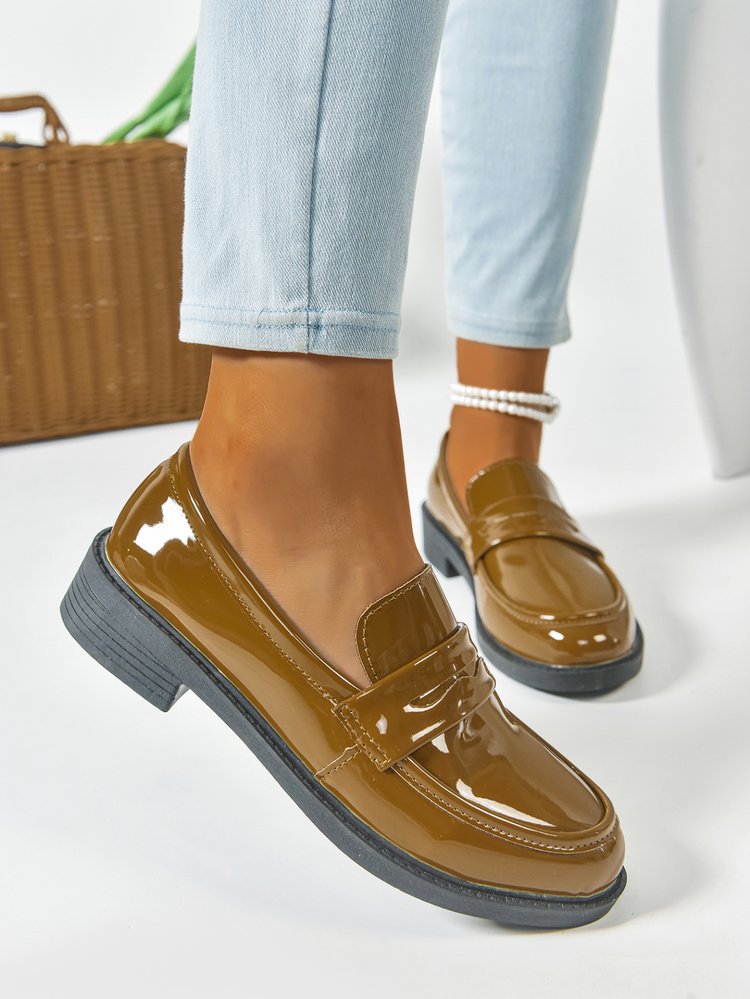 Women's solid-color pointed-toe flat shoes