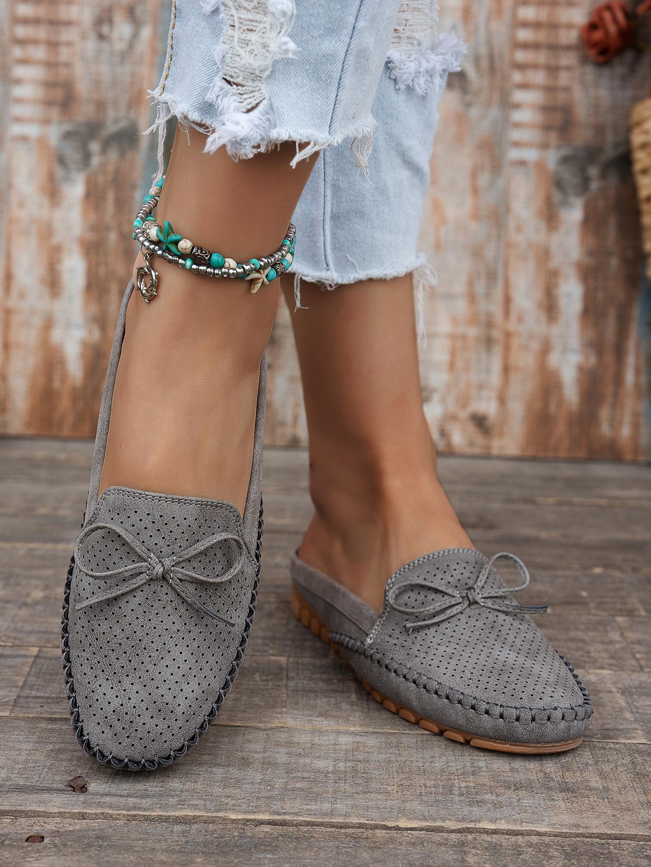 Women's Retro Stitching Flat Loafers PU Solid Color Round Toe Slip-On Shoes