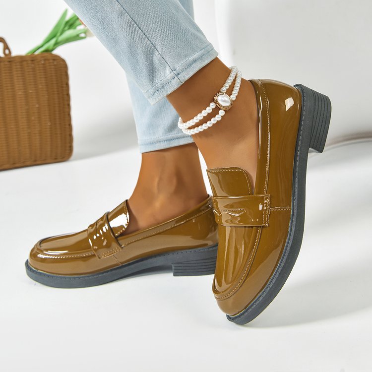 Women's solid-color pointed-toe flat shoes