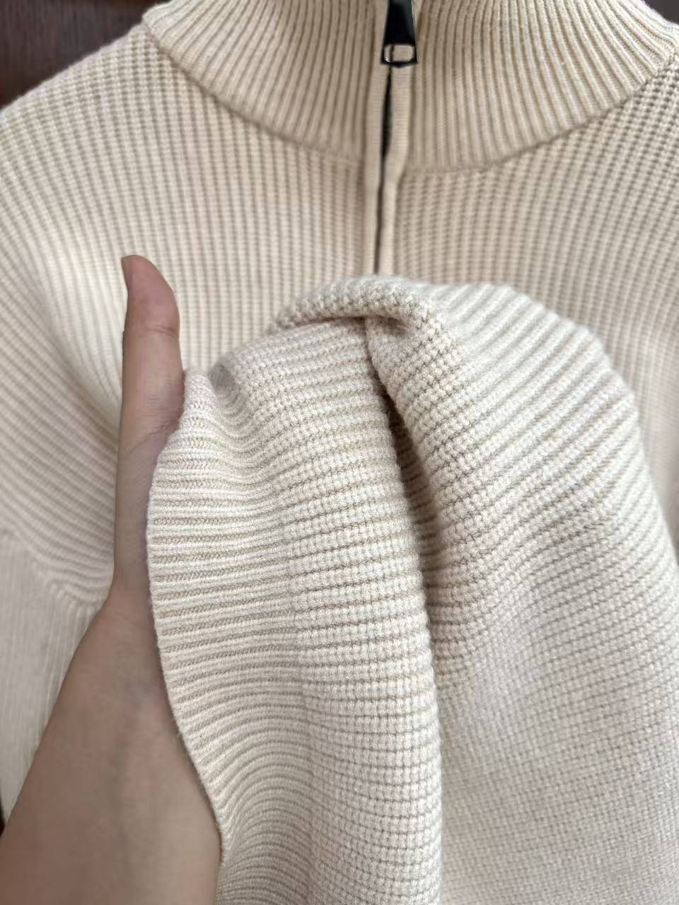 Men's Half-Zip Stand Collar Knit Pullover