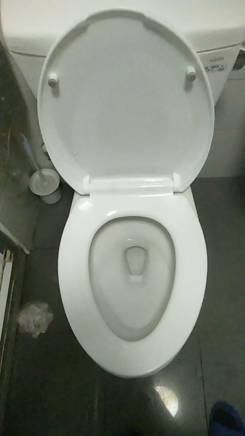 Universal V-Shape Slow Close Toilet Seat Cover