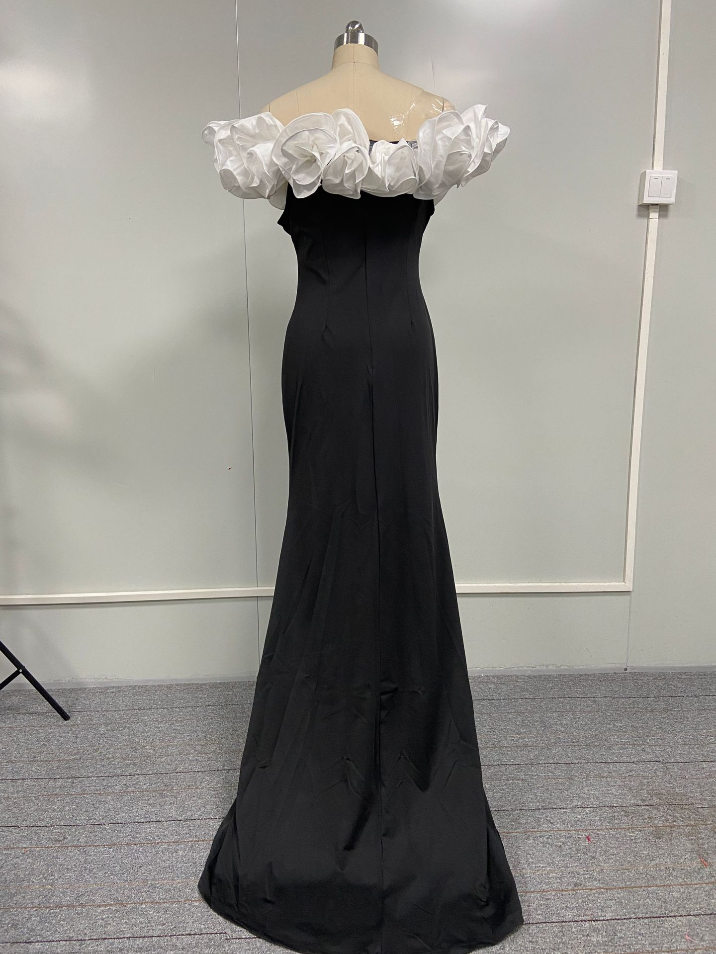 2024 Cross-border Foreign Trade Black Long Dress High Waist Wrap Chest Slim-fit Split Elegant Commuter Large Swing Dress