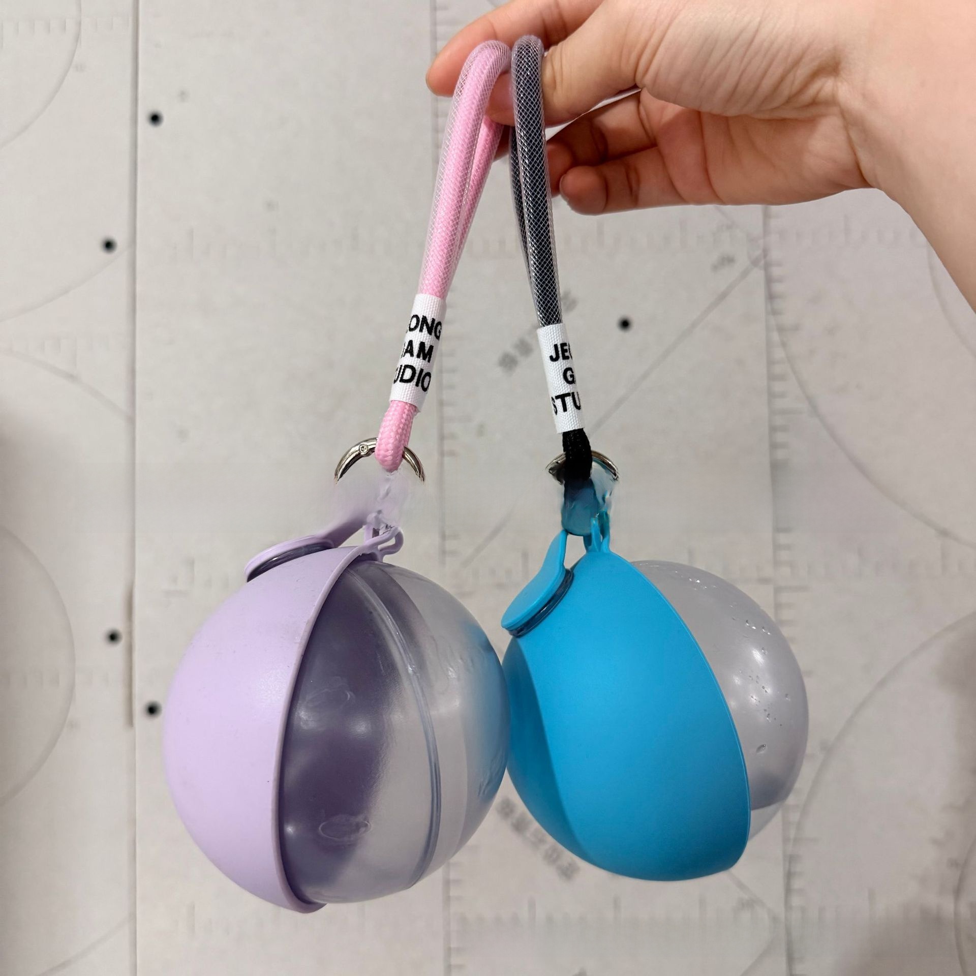 Portable Foldable Pet Water Dispenser Bottle