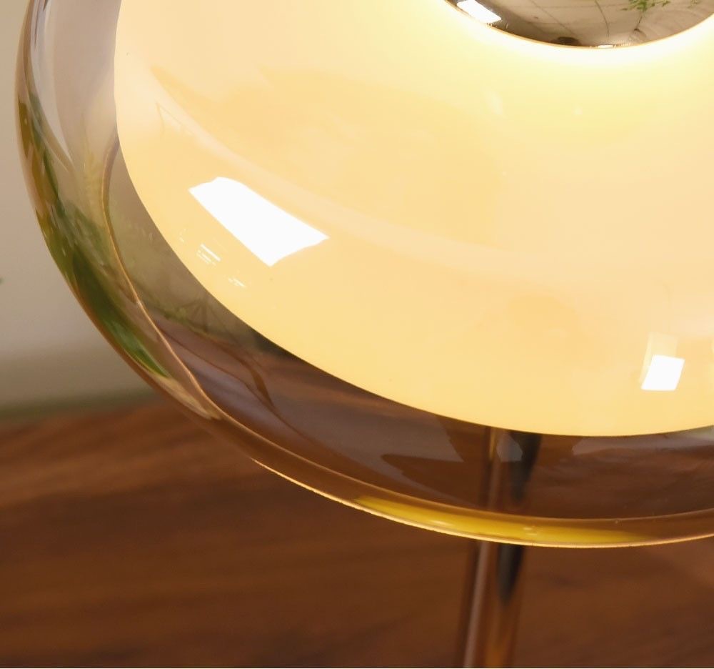 Nordic style mushroom-shaped table lamp