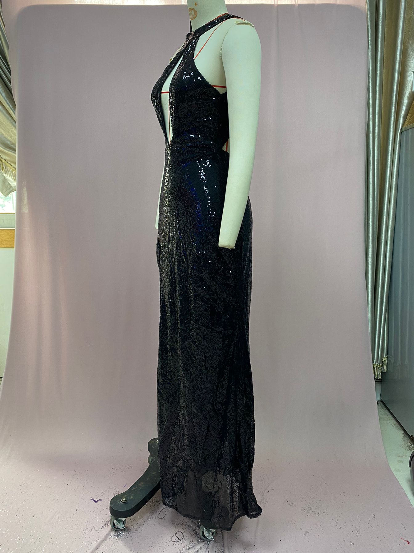 2025 Cross-Border Spring Sexy Party Sequined Irregular Temperament Evening Dress Women's European and American Amazon Halter Dress