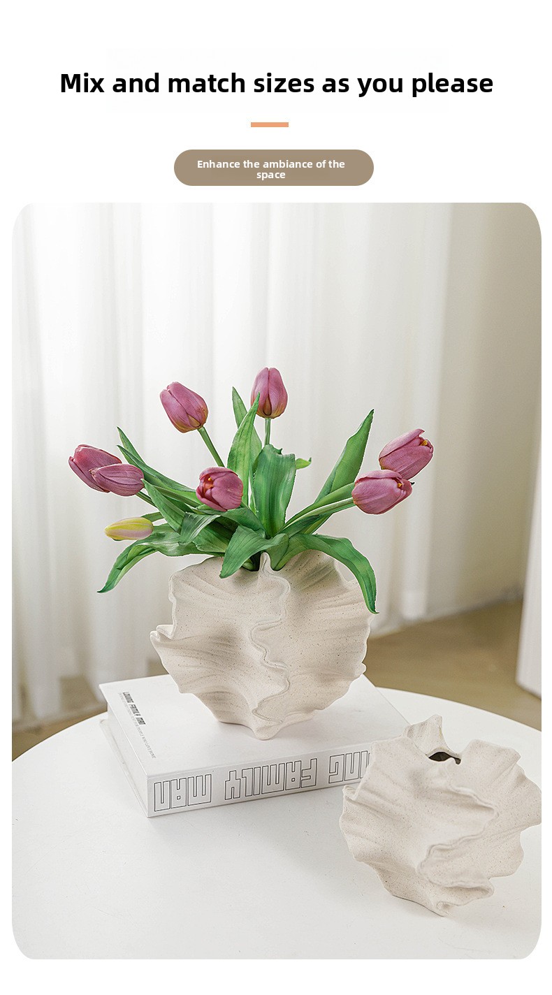 European-style handmade ceramic vase