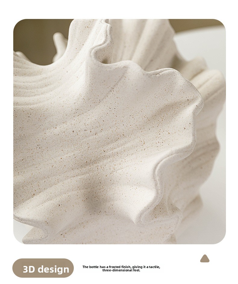 European-style handmade ceramic vase