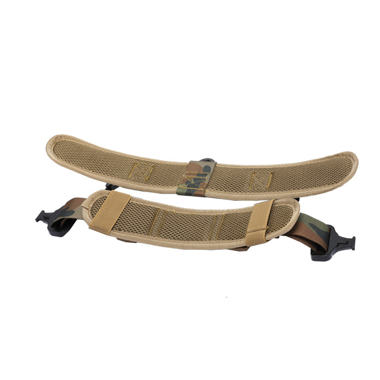 Tactical dog collar with metal buckle and quick-release function