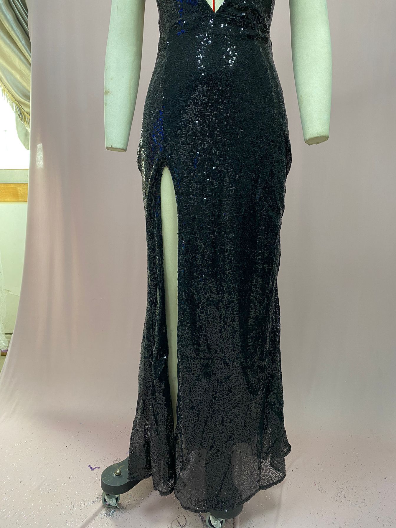 2025 Cross-Border Spring Sexy Party Sequined Irregular Temperament Evening Dress Women's European and American Amazon Halter Dress