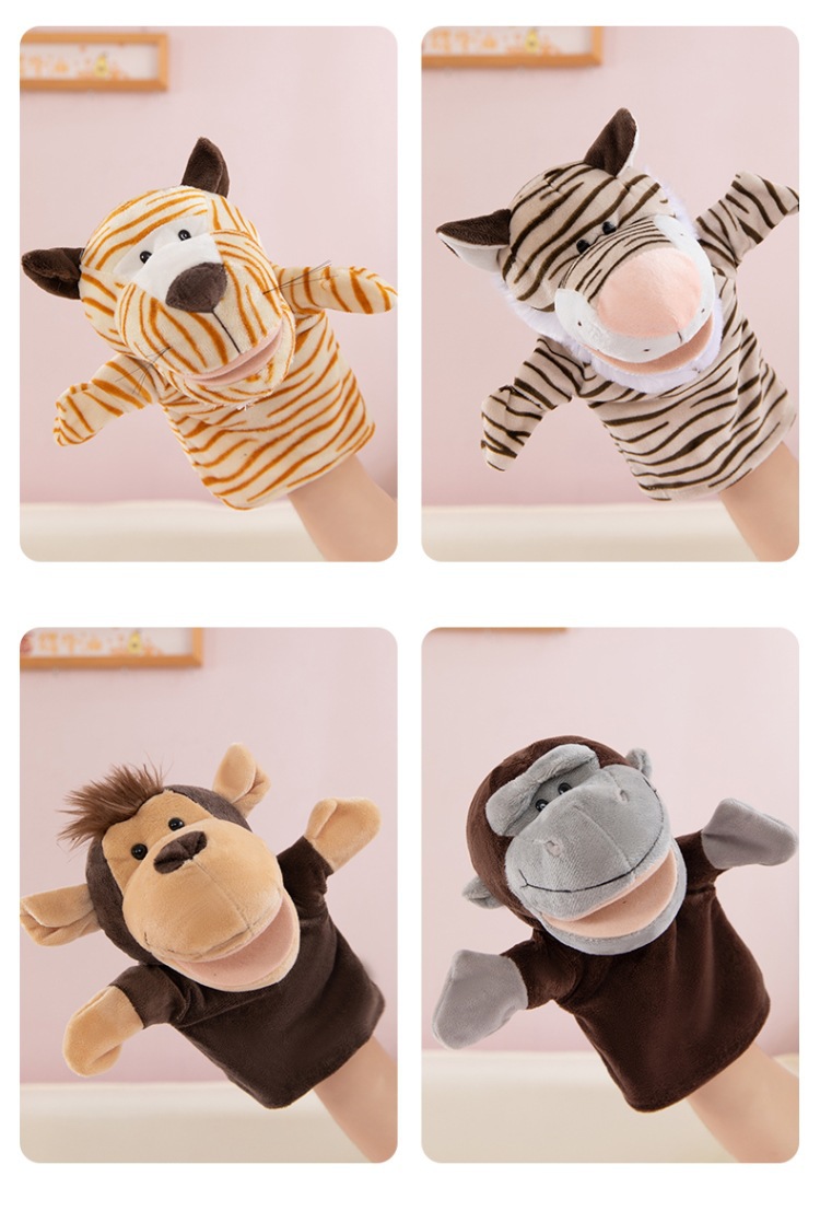 Open-mouthed animal puppets