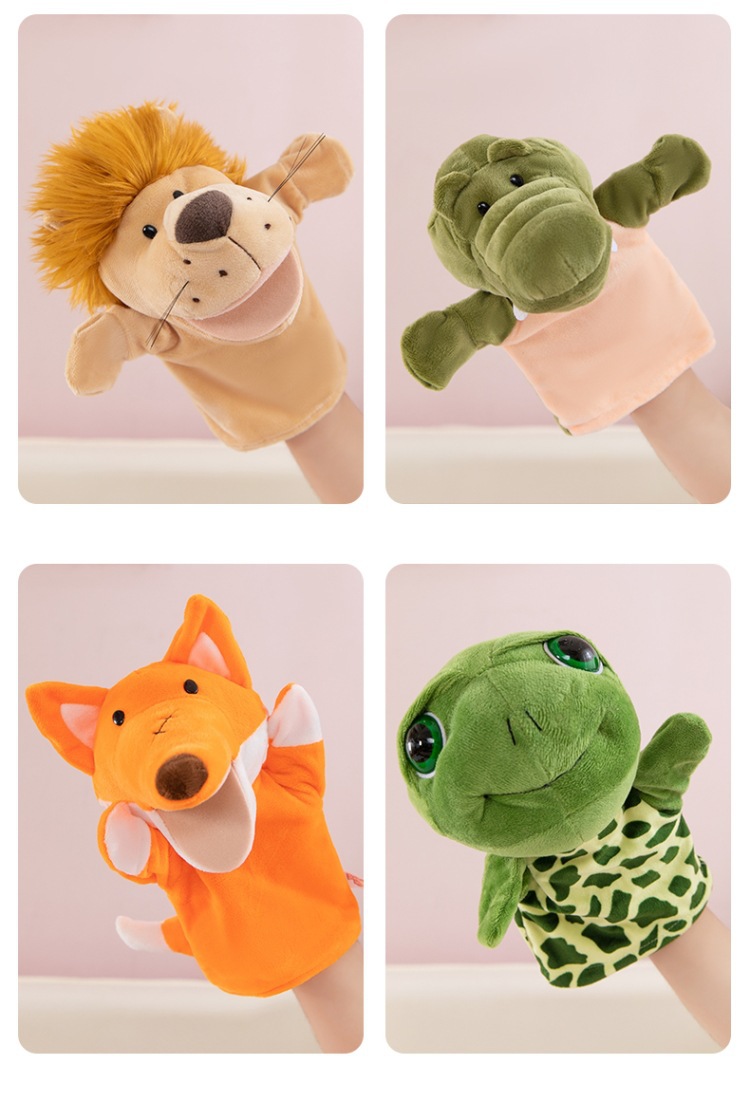 Open-mouthed animal puppets