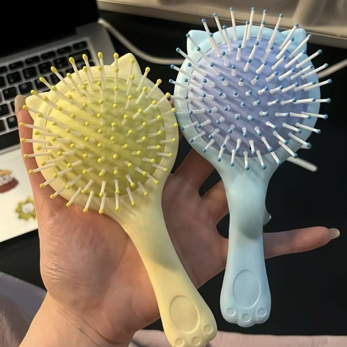 Cepillo de pelo con espejo y diseño de patita | GATOKOOL