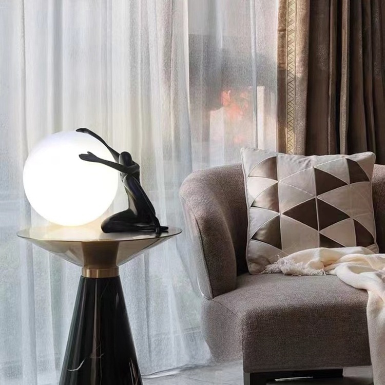 Nordic Resin Humanoid Sculpture Table Lamp Creative Portrait Decorative Night Light for Bedroom Living Room