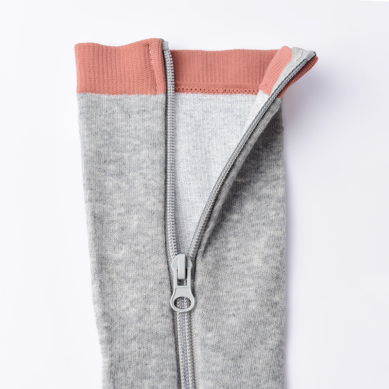 Zipper Closure Graduated Compression Socks for Sports and Recovery