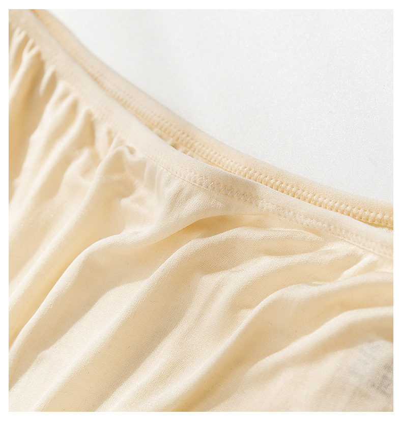 Women's Seamless Mulberry Silk High-Waist Breathable Briefs