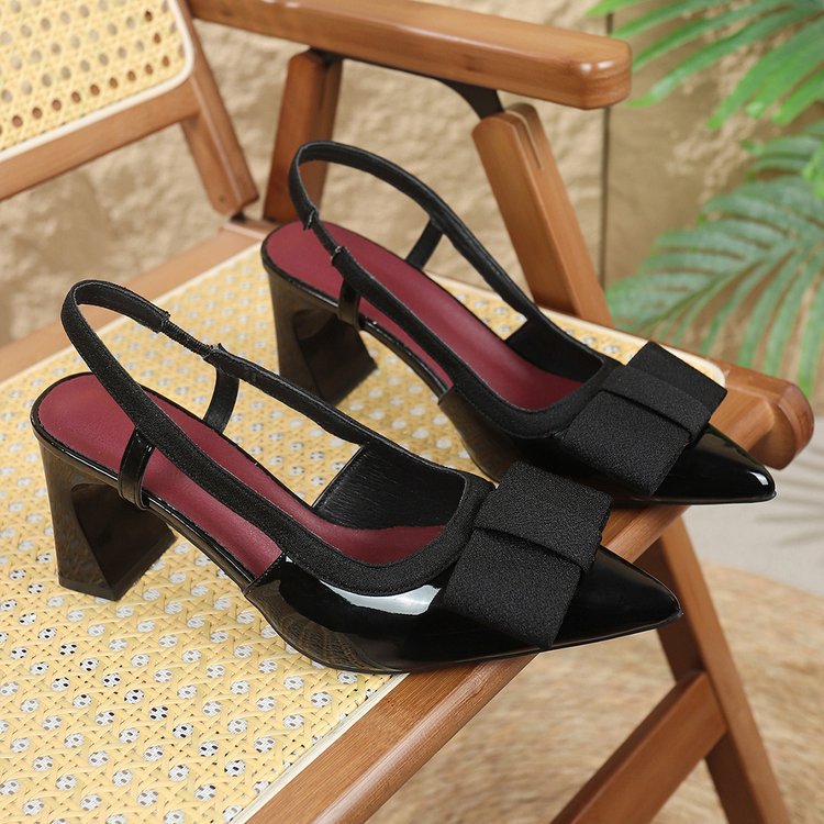 Women Pointed Toe Chunky Heel Bowknot Back Strap Closed Toe Summer Sandals