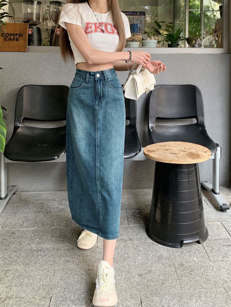 Women's denim maxi skirt side view, photo 11