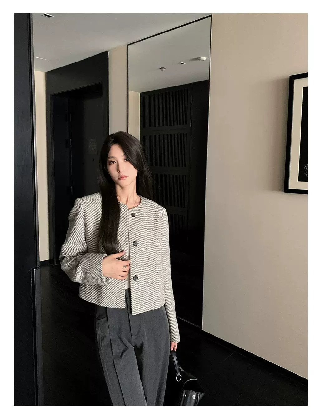 Women's Short Tweed Jacket Round Neck Long Sleeve Coat