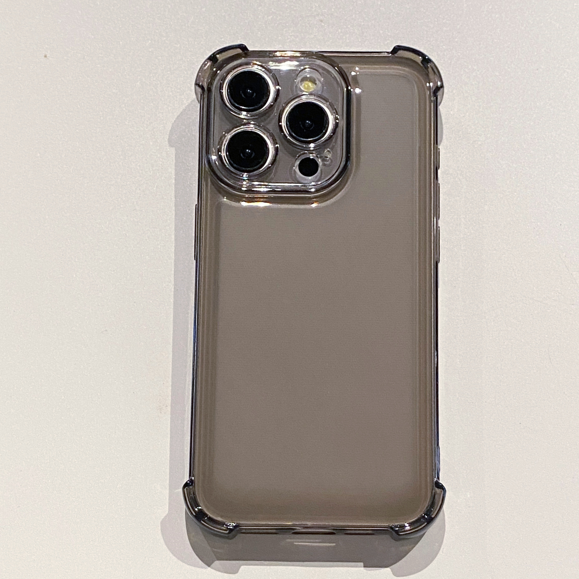 Mobile phone case for shock protection