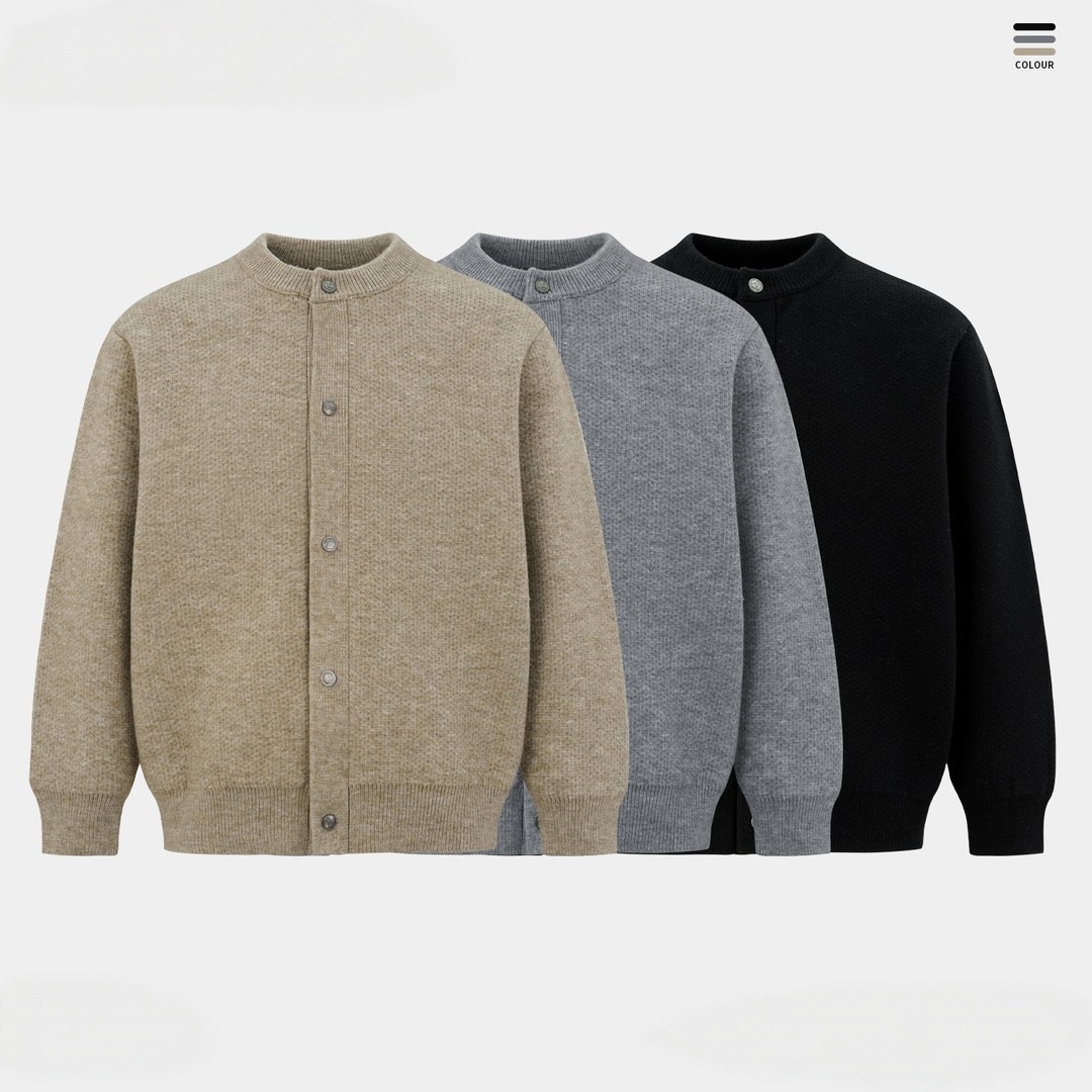 Sweater knitted cardigan