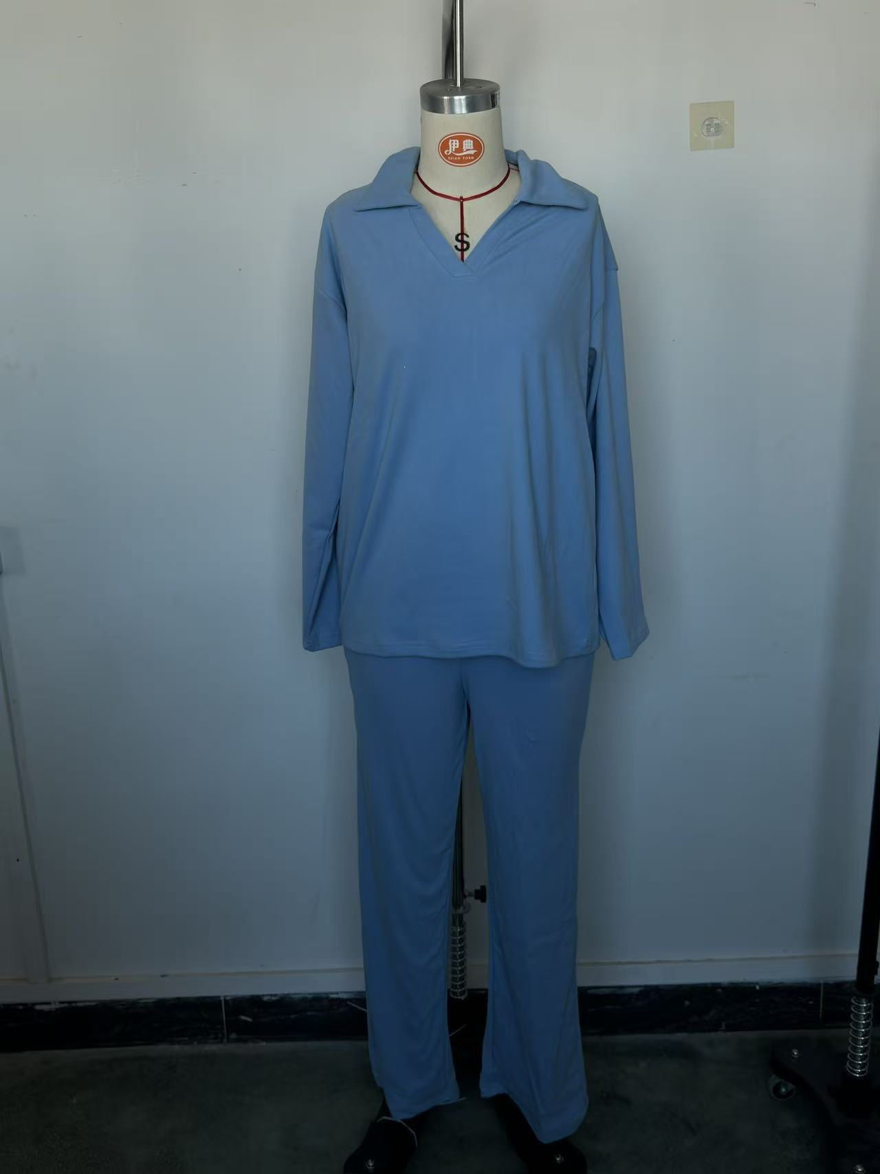 Women's casual long-sleeved solid-color sports outfit