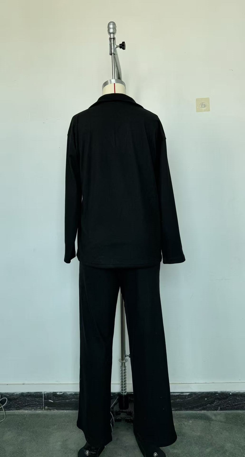 Women's casual long-sleeved solid-color sports outfit