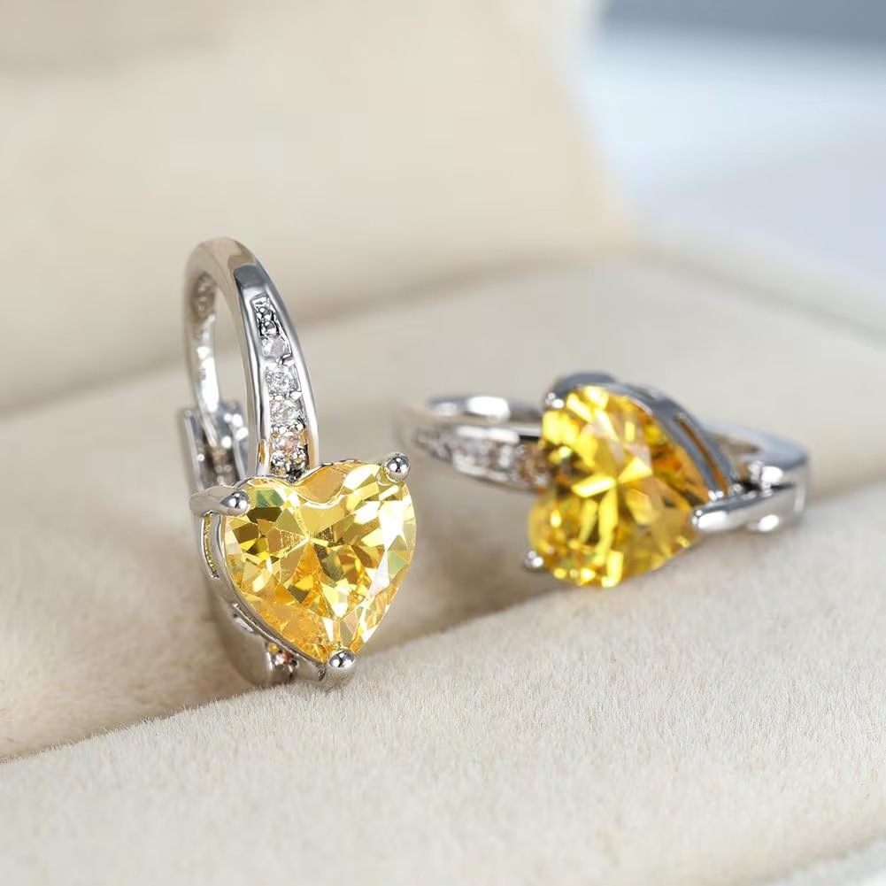 Women's Heart-Shaped Zircon Inlay Copper Earrings
