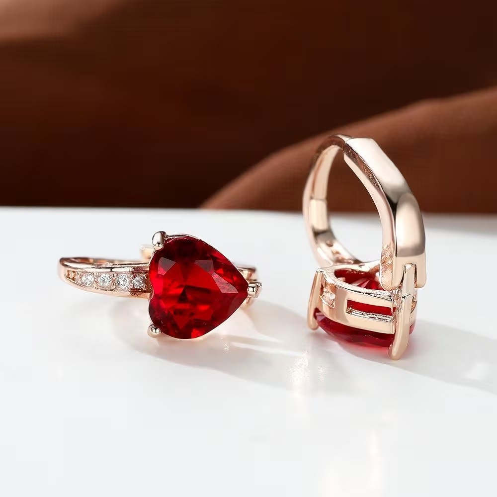 Women's Heart-Shaped Zircon Inlay Copper Earrings