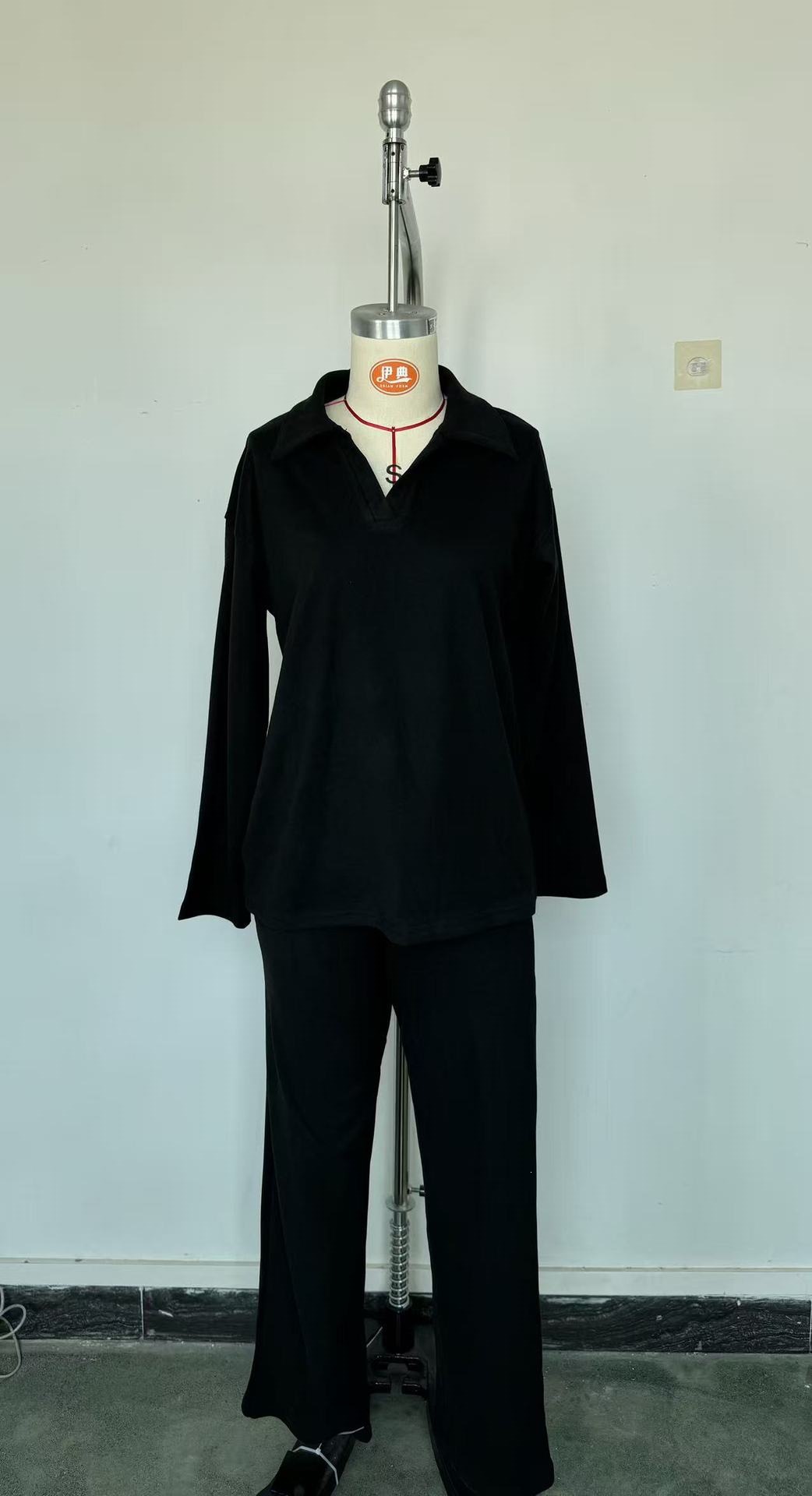 Women's casual long-sleeved solid-color sports outfit