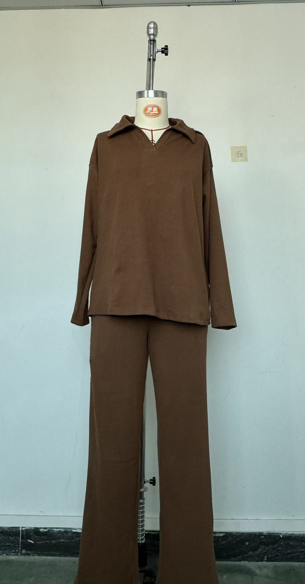 Women's casual long-sleeved solid-color sports outfit