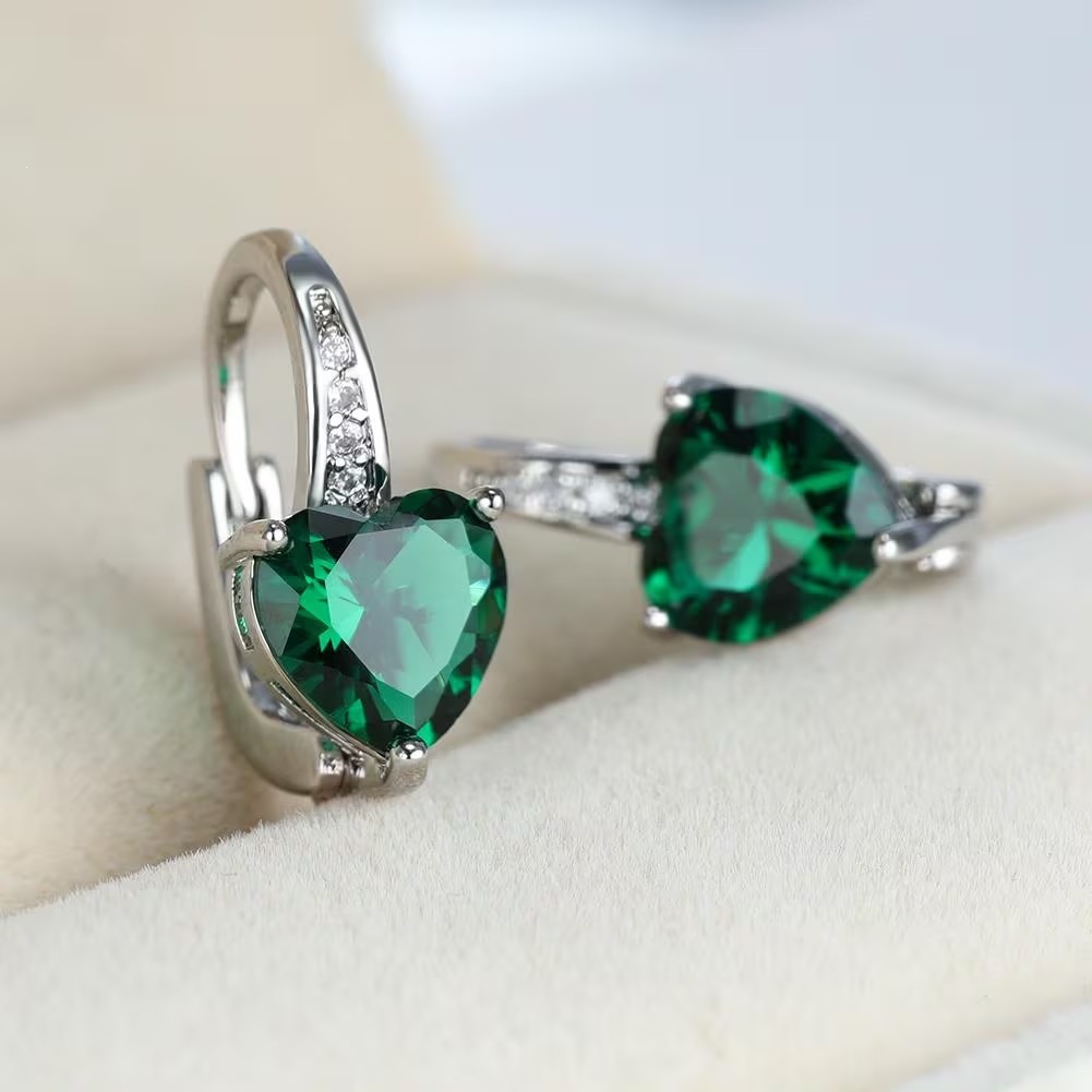 Women's Heart-Shaped Zircon Inlay Copper Earrings