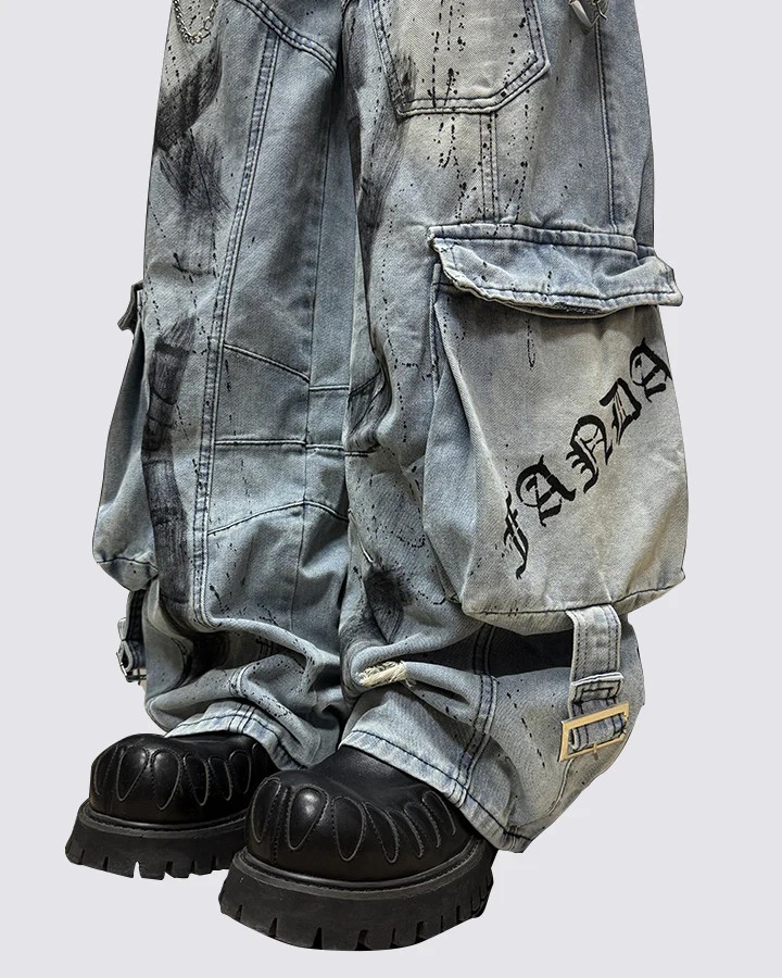 Men's Deconstructed Patchwork Multi-Pocket Ripped Wide-Leg Jeans