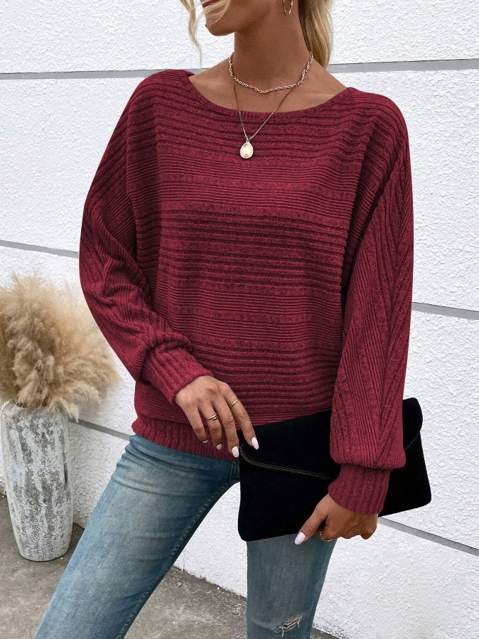 Solid-color long-sleeve knit sweater
