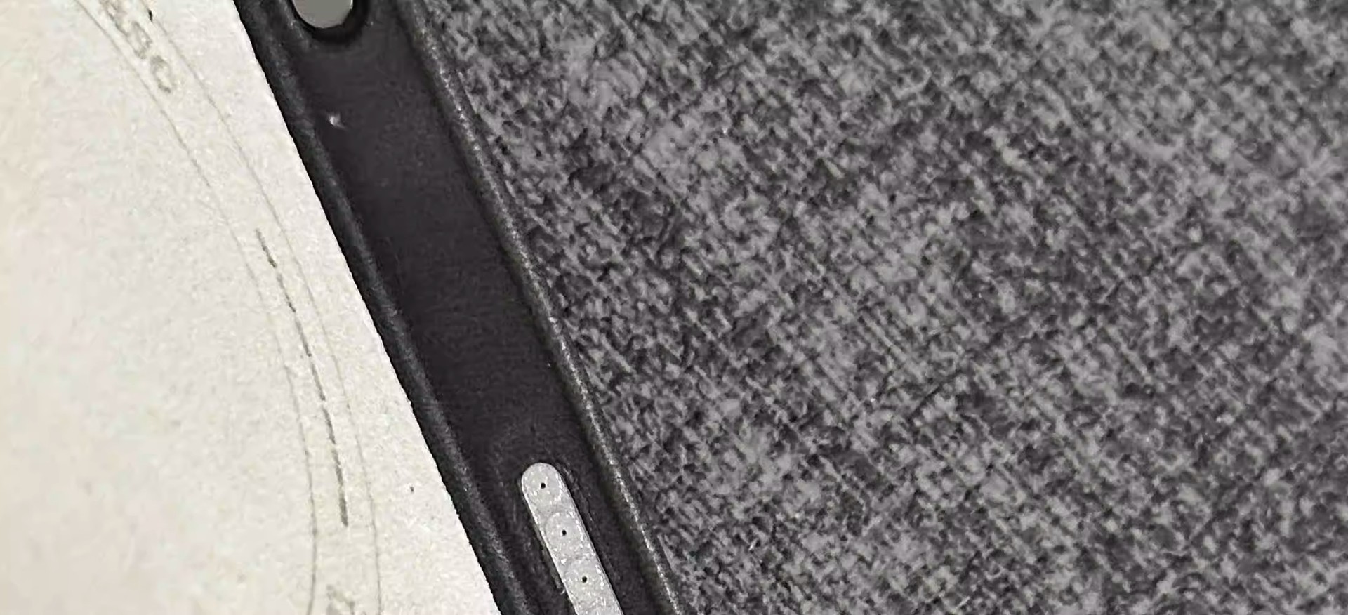 Genuine Leather Magnetic Shockproof Phone Case for iPhone 13 14 15 16 17 18 Series