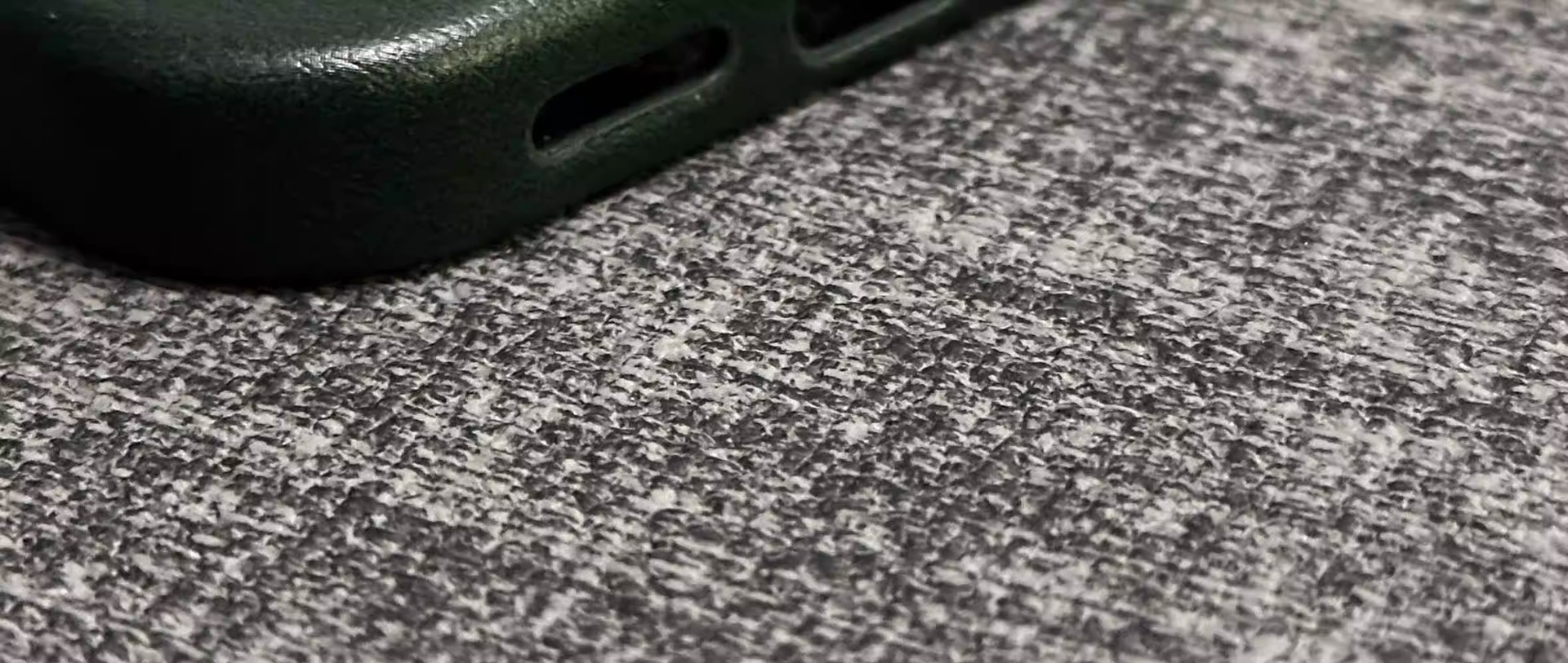 Genuine Leather Magnetic All-Inclusive Shockproof Phone Case