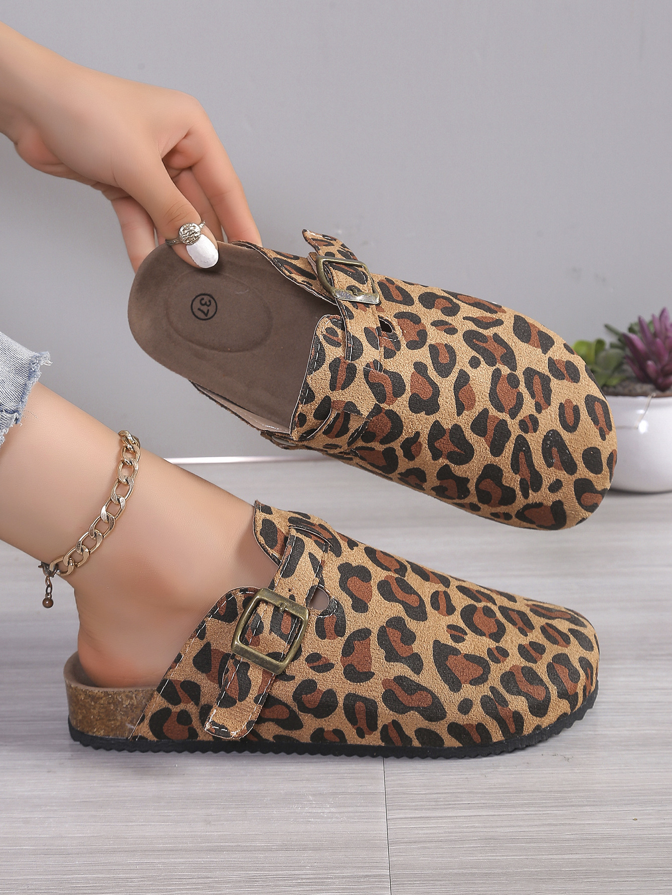 Unisex Cork Footbed Closed-Toe Slippers
