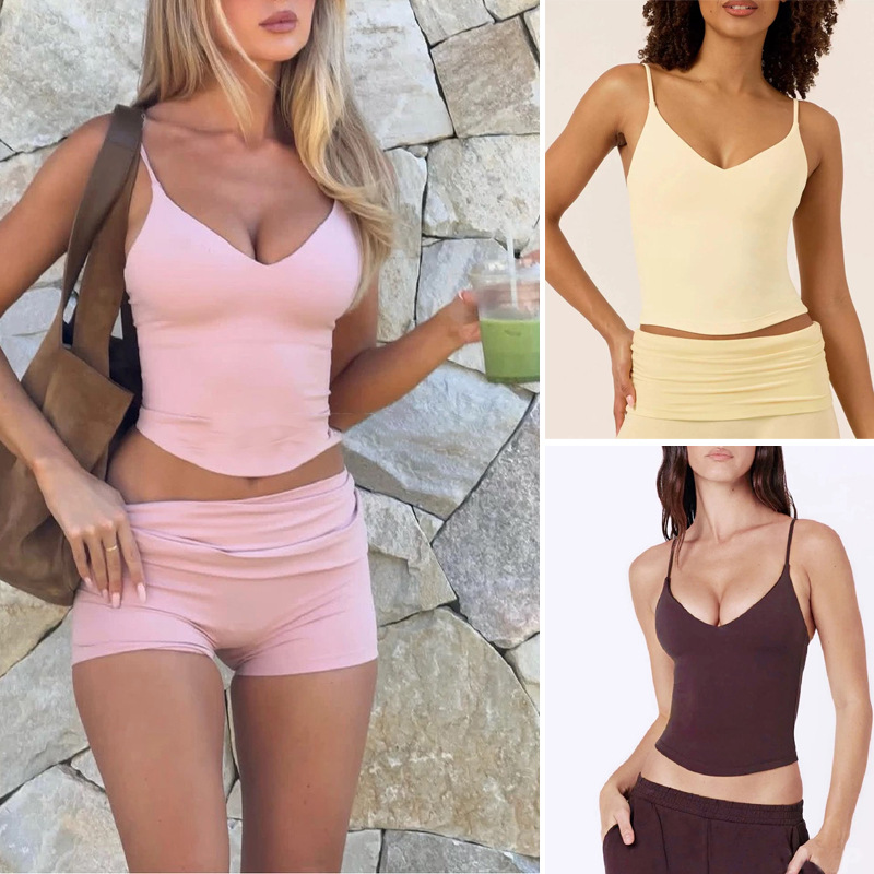 V-Neck Yoga Vest with Chest Pad Butt-Lifting Shorts